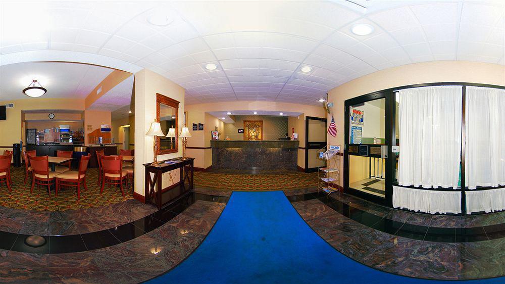 Red Roof Inn & Suites Columbus West Broad Εξωτερικό φωτογραφία