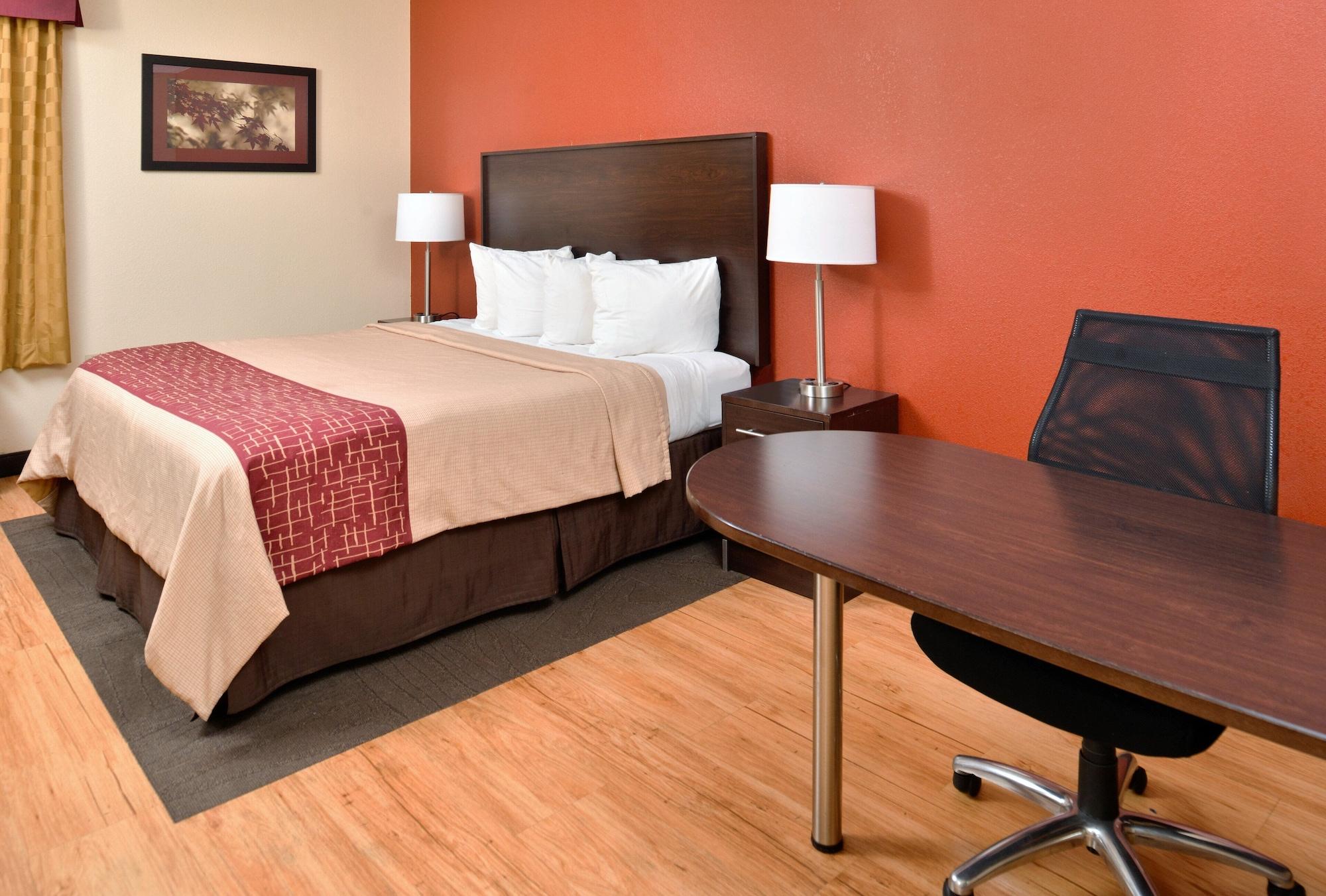 Red Roof Inn & Suites Columbus West Broad Εξωτερικό φωτογραφία