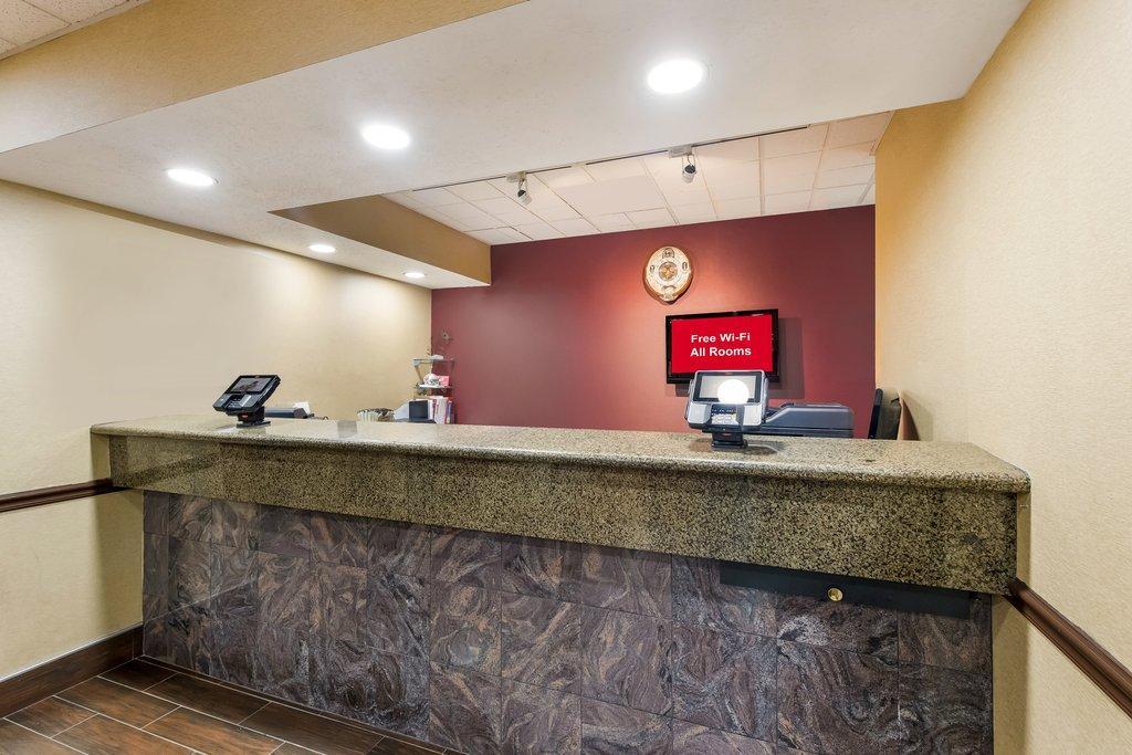 Red Roof Inn & Suites Columbus West Broad Εξωτερικό φωτογραφία
