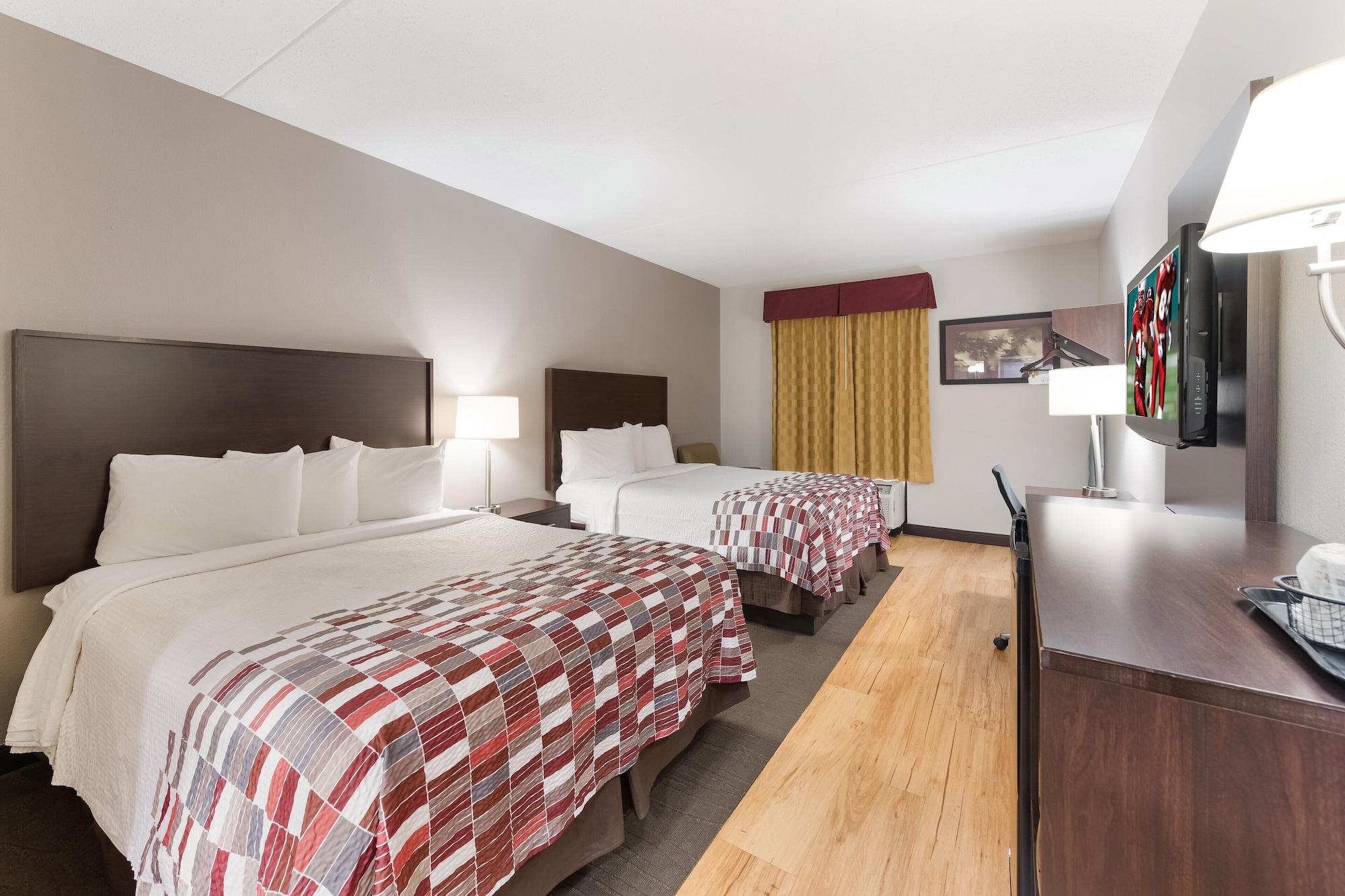 Red Roof Inn & Suites Columbus West Broad Εξωτερικό φωτογραφία